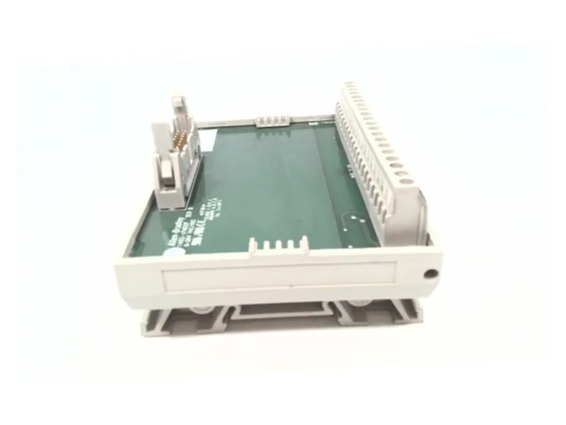 โมดูล PLC/Rack ALLEN BRADLEY 1492-IFM20F