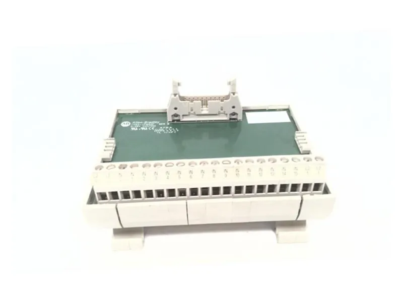 โมดูล PLC/Rack ALLEN BRADLEY 1492-IFM20F