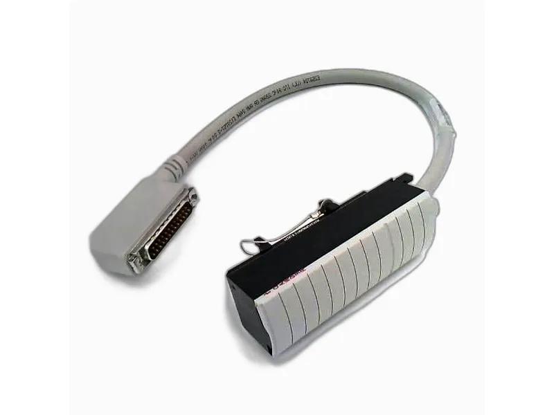 1492-CONACAB005B Drive Cable and Accessory by ALLEN BRADLEY