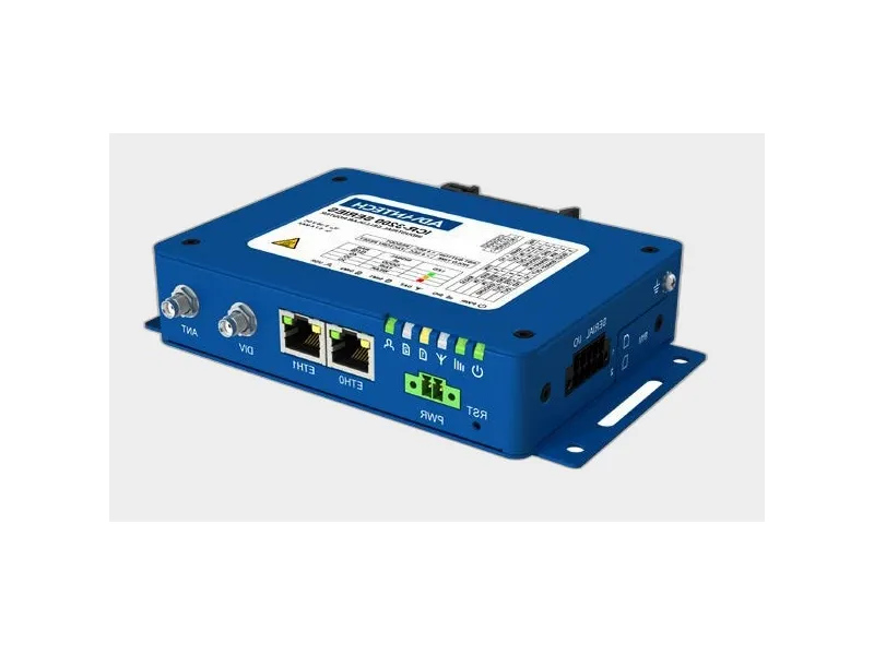 ICR-3241 網路路由器 by ADVANTECH