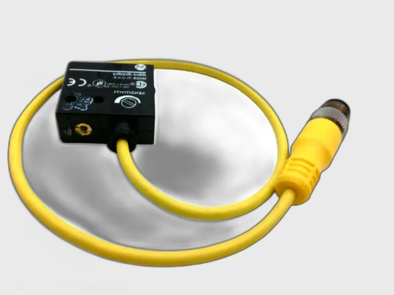 42SMP-7021-QD 光電式 by PHOTOSWITCH