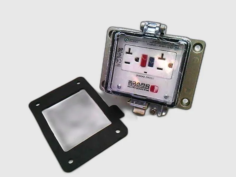H-RF0-K3 插座/接線盒 by GRACE ENGINEERED PRODUCTS