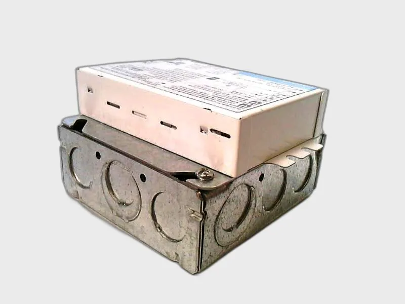 LTEA4U1UKL-CV240 Aydınlatma Aksesuarı by LUTRON