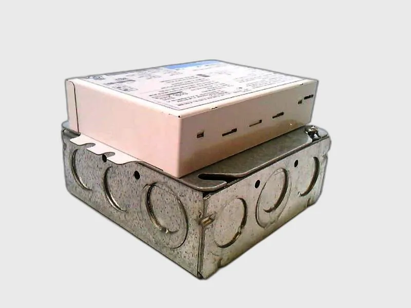 LTEA4U1UKL-CV240 Aydınlatma Aksesuarı by LUTRON