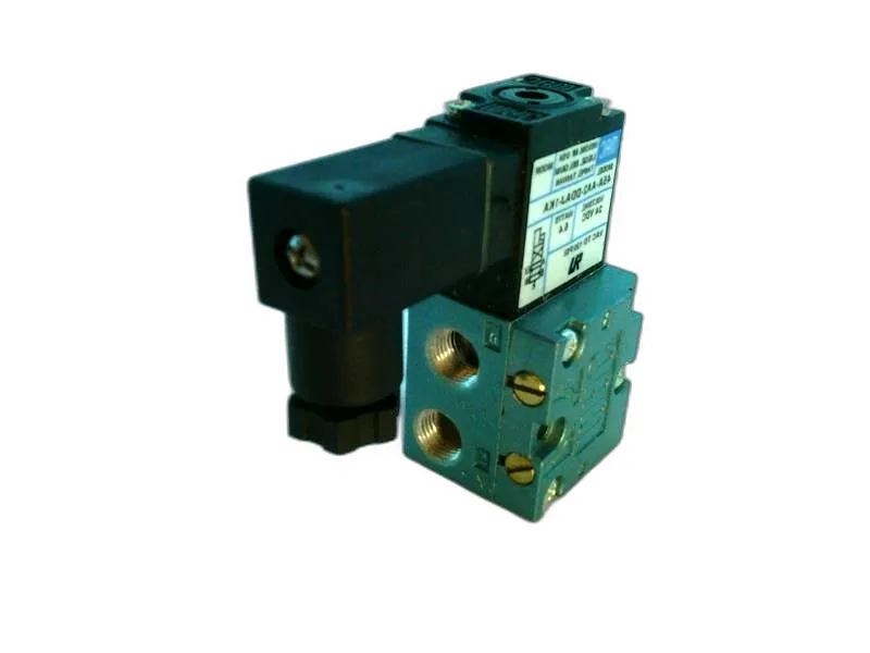 45A-AA2-DDAJ-1KA 電磁弁 by MAC VALVES INC