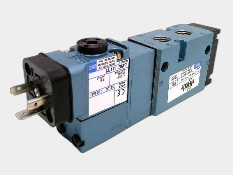 811C-PM-111JJ-152 電磁弁 by MAC VALVES INC