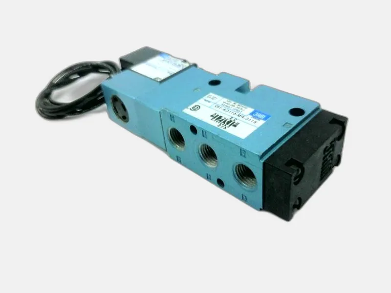 811C-PM-611CA-152 วาล์วโซลินอยด์ โดย MAC VALVES INC