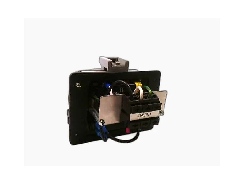 AC4DB9RJ45GFI 插頭/插座 by HOFFMAN ENCLOSURES