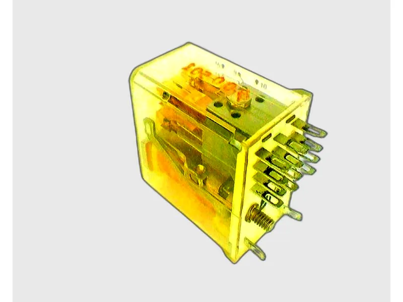 R10-E1Z4-V700 繼電器/插座 by POTTER & BRUMFIELD