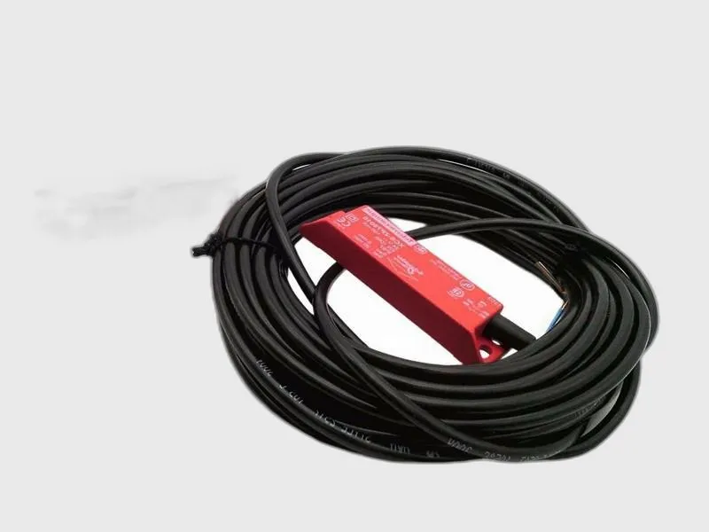 XCSDMP79010 Công tắc khóa liên động an toàn bởi TELEMECANIQUE SENSORS