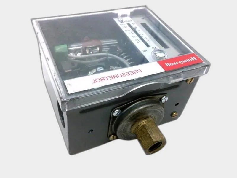 L404C1162 Sterowanie ciśnieniem by HONEYWELL