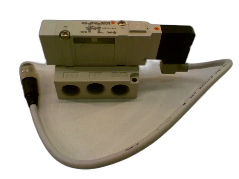 SV3100-5W1U-03N Électrovanne par SMC