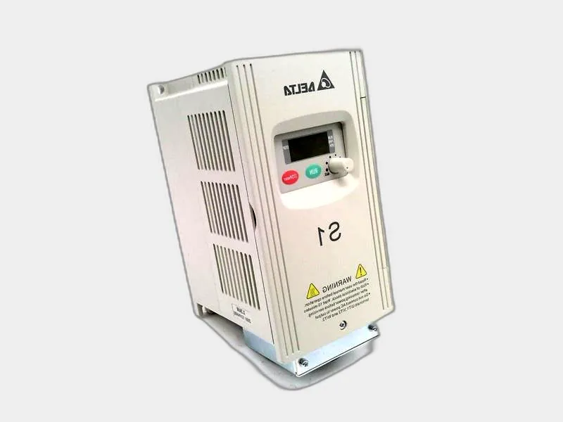 VFD015S21U Azionamento by DELTA ELECTRONICS