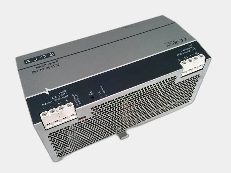 SDN30-24-480 Alimentation par SOLA HD