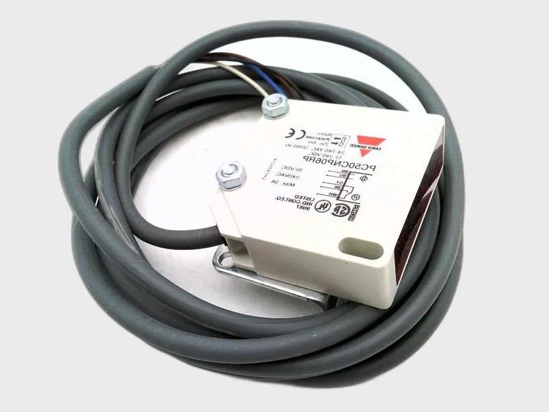 PC50CNP06RP Fotoelektrisch door CARLO GAVAZZI