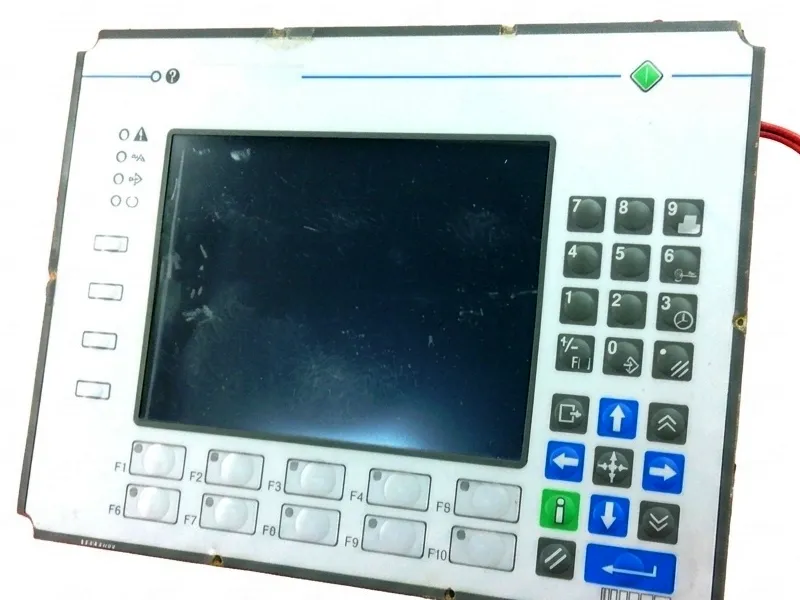 BKDC-16T-0045 操作員介面 由 UNIOP