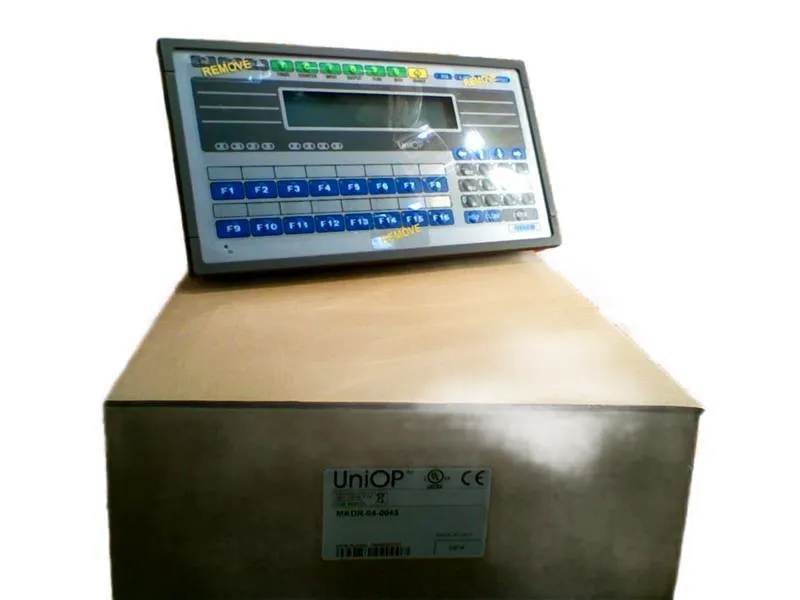 MKDR-04 Operatorinterface door UNIOP