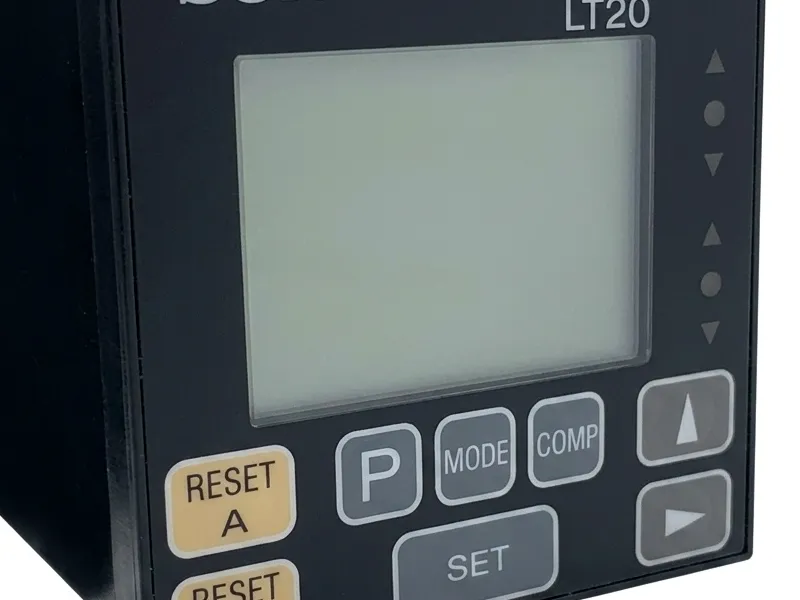 LT20-201 操作員介面 由 SONY