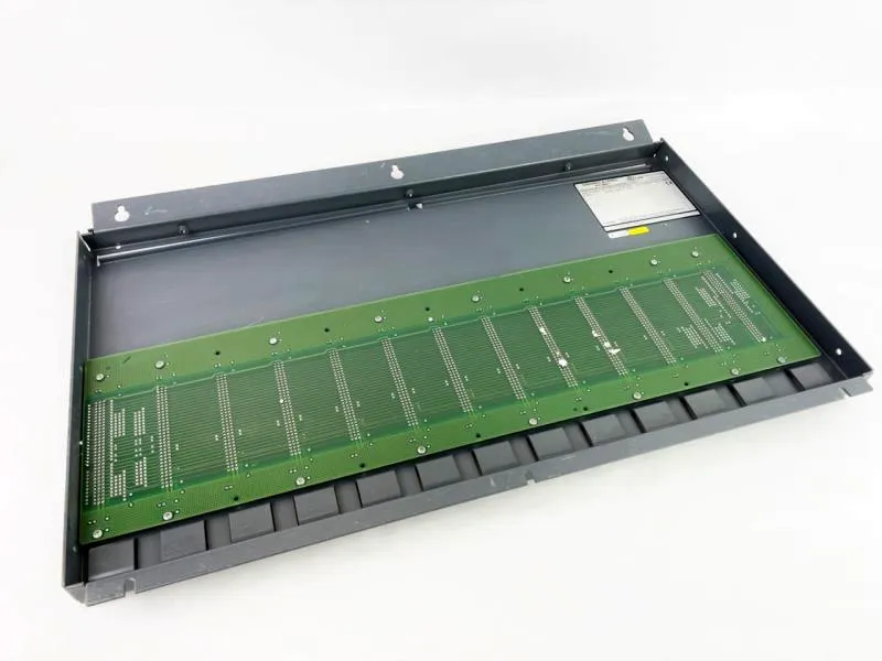 M.1017.1606 PLC模組/機架 by GIDDINGS & LEWIS MOTION CNTRL