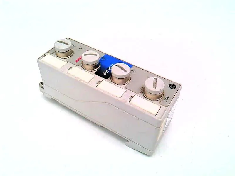 1798-IB8 PLC模組/機架 由 ALLEN BRADLEY