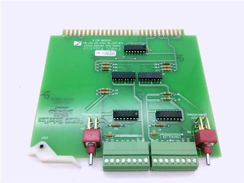 NE-2002-105-007 PC板 PLC/附加板 由 FANUC ROBOTICS