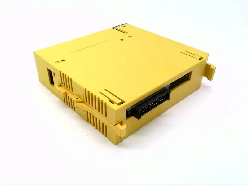 A03B-0819-C105 PLC模組/機架 由 FANUC