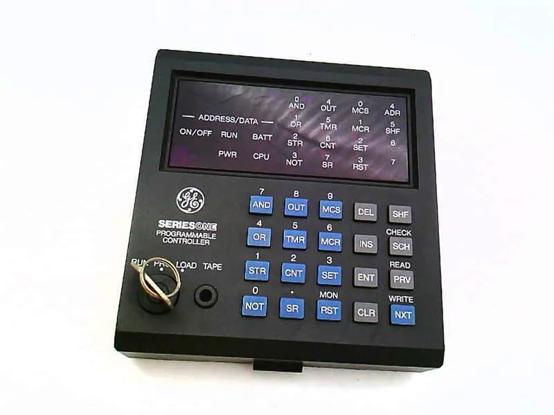 IC610PRG100 PLC程式設計終端機 由 GE FANUC