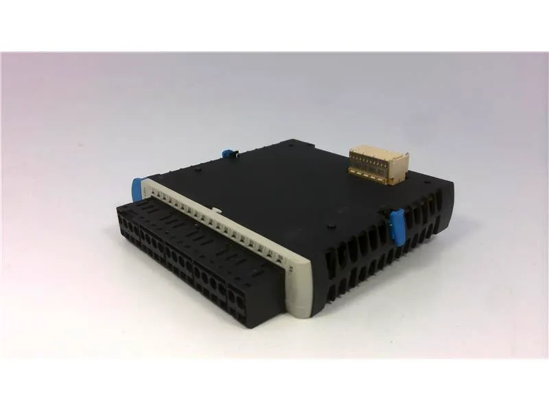 CECX-D-8E8A-NP-2 PLC 模組/機架 由 FESTO