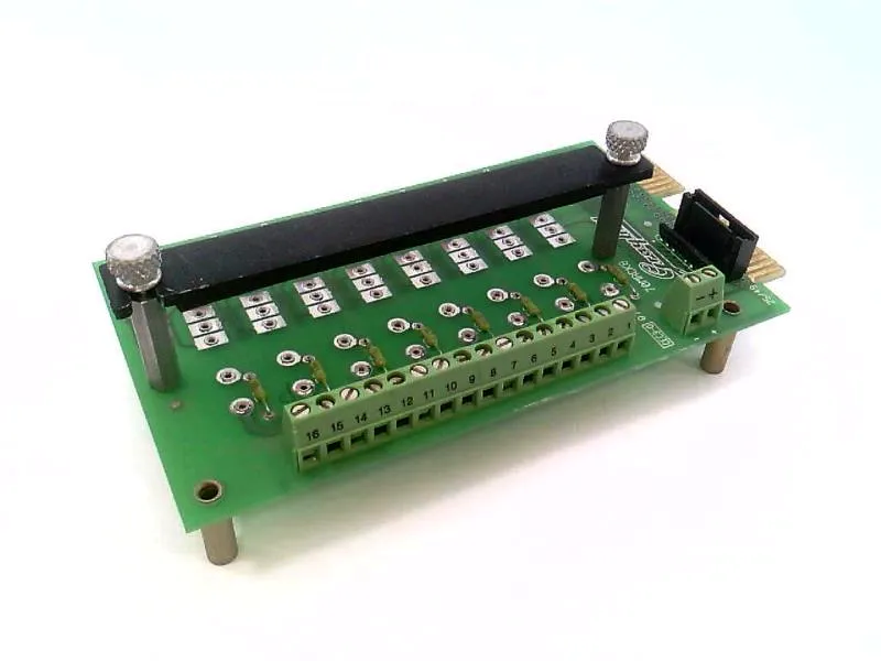 70MRCK8-EC Módulo/Bastidor PLC por GRAYHILL INC