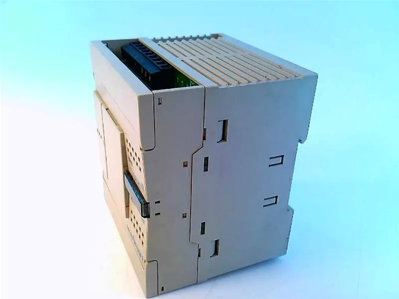 PLC gạch FC4A-C10R2 của IDEC