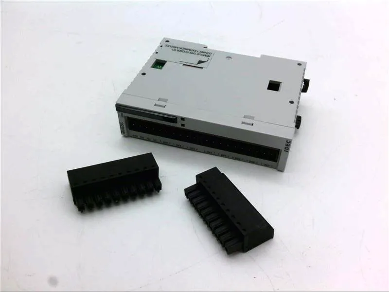FC4A-J8C1 PLC Module/Rack bởi IDEC