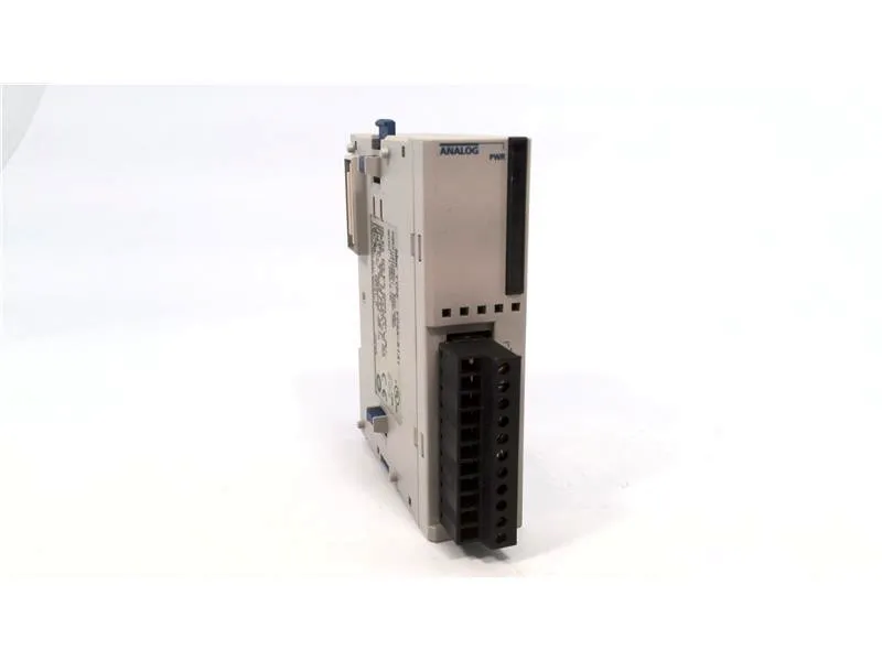 FC4A-K1A1 PLC Module/Rack bởi IDEC