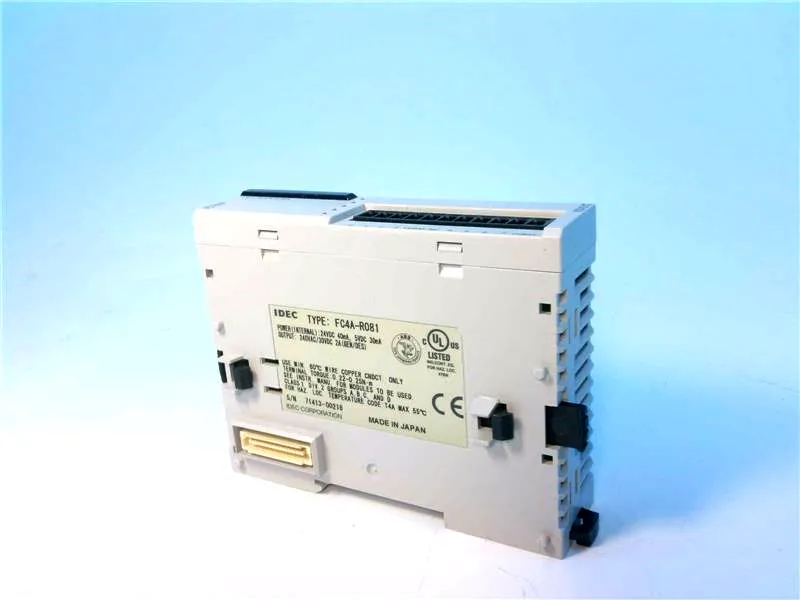FC4A-R081 PLC Module/Rack bởi IDEC
