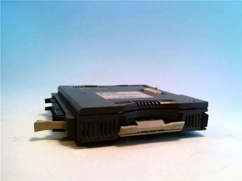 KV-C32X VDC邏輯I/O模組 由 KEYENCE CORP