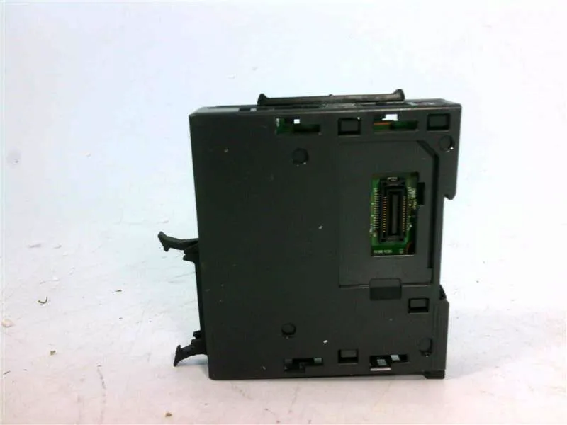 KV-NC16ET PLC模組/機架 由 KEYENCE CORP