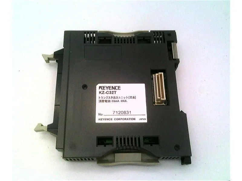KEYENCE CORP 的 KZ-C32T PLC 模組/機架