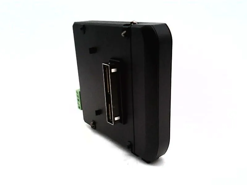 KEYENCE CORP 的 LK-CC100 PLC 模組/機架
