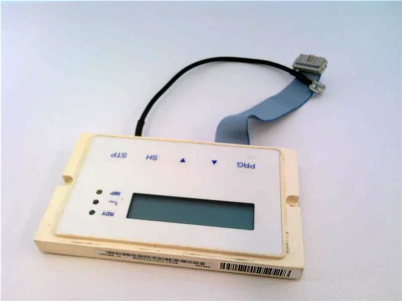 4902BB.1A 工業鍵盤 由 LENZE