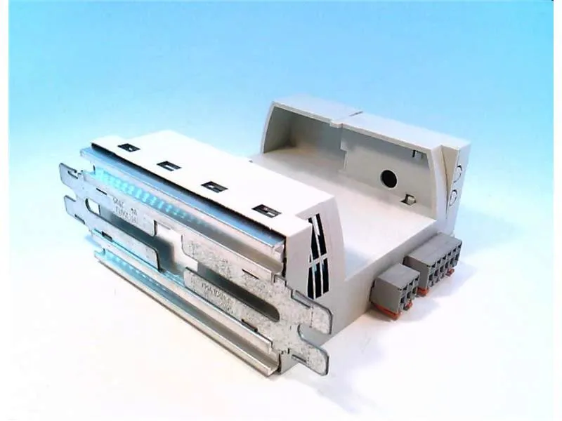 EPL-10201-XX PLC模組/機架 由 LENZE