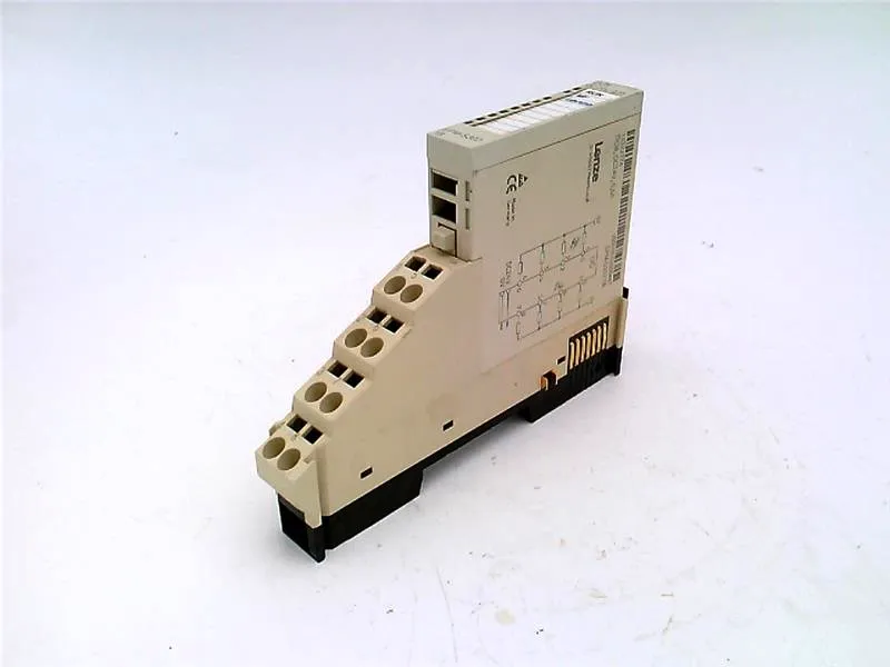 EPM-S302.1B PLC模組/機架 由 LENZE