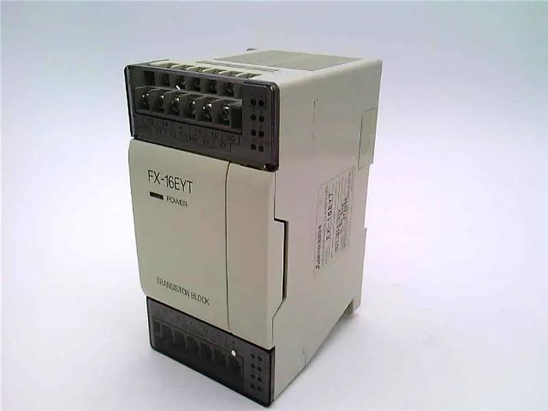 FX-16EYT PLC dạng gạch của MITSUBISHI