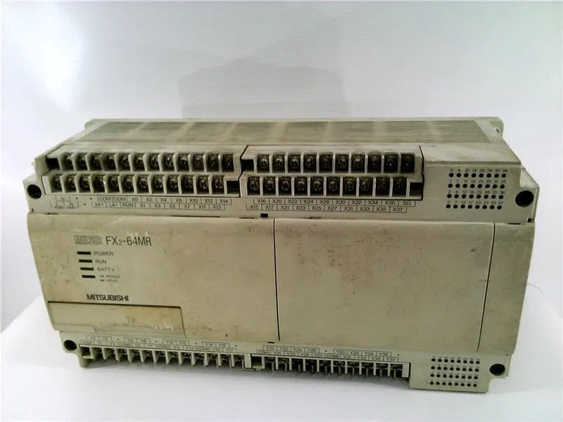 PLC Brick FX2-64MR của MITSUBISHI