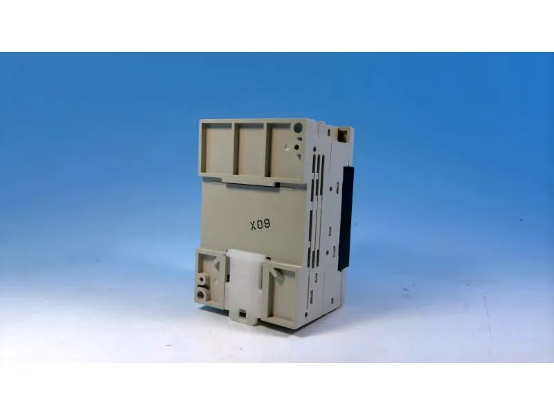 PLC gạch FX3S-10MT/DSS của MITSUBISHI