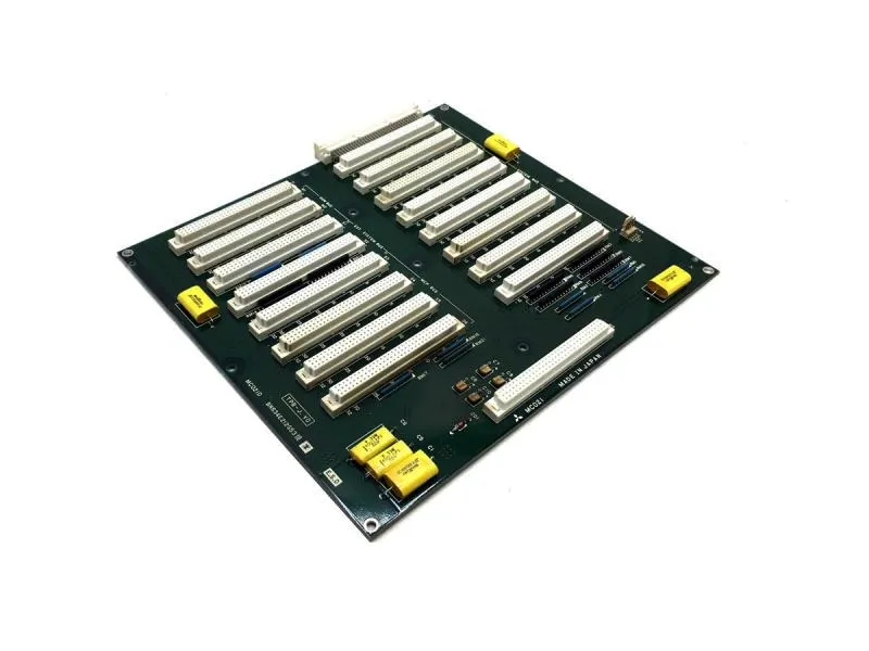 MC021C PLC Module/Rack bởi MITSUBISHI