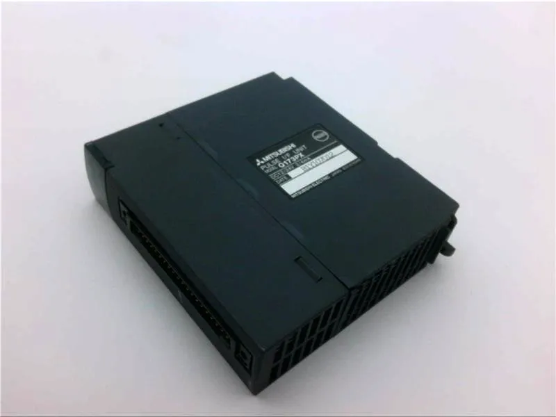 Q173PX PLC Module/Rack bởi MITSUBISHI