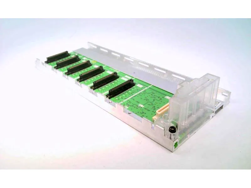 Q35B-E PLC Module/Rack bởi MITSUBISHI