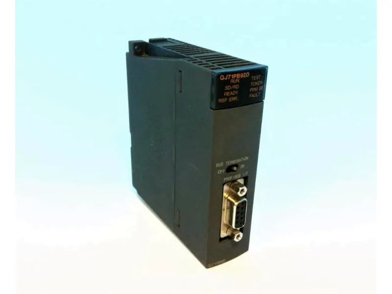 QJ71PB92D Mô-đun/khung PLC của MITSUBISHI
