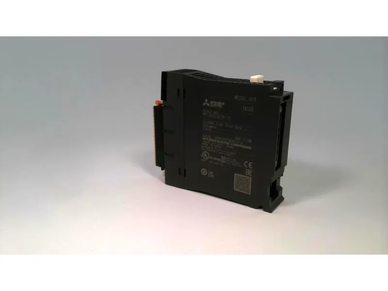 RY41NT2P-TS Mô-đun I/O Logic VDC của MITSUBISHI