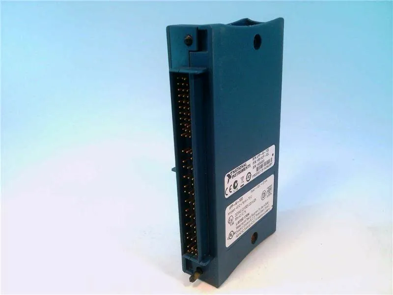 CFP-AI-100 PLC-module/rek van NATIONAL INSTRUMENTS