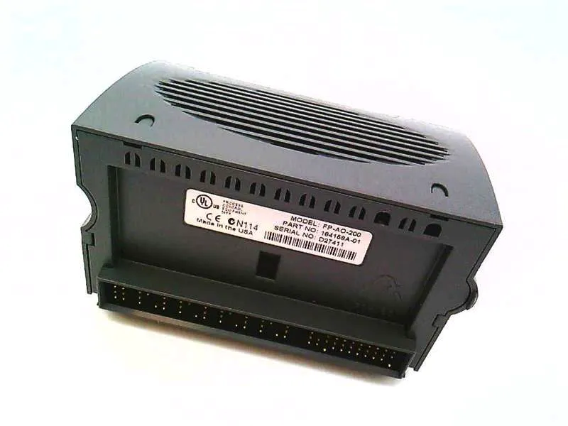 FP-AO-200 PLC-module/rek van NATIONAL INSTRUMENTS